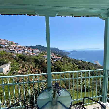 The Balcony Villa Glossa Exterior photo