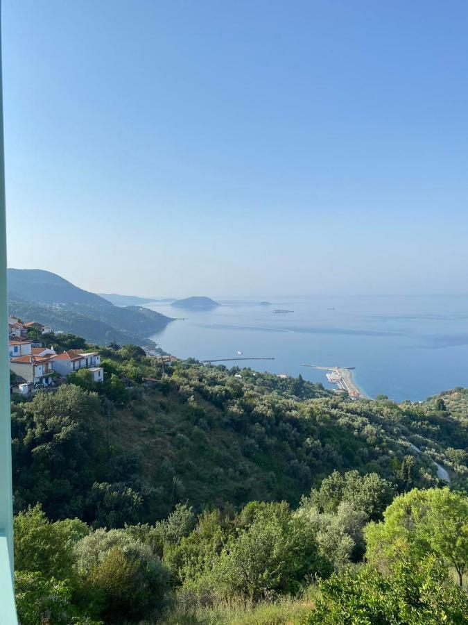 The Balcony Villa Glossa Exterior photo